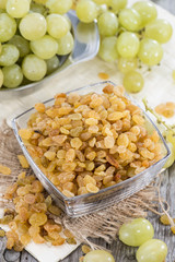 Portion of Raisins