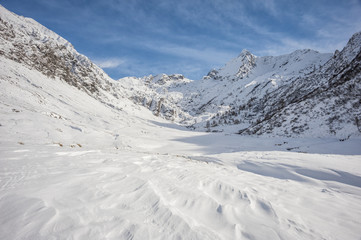 Fototapeta na wymiar Alpine Valley