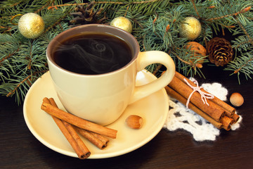 Obraz na płótnie Canvas cup of coffee and christmas decorations
