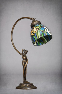 lampe art nouveau ancienne avec femme nue