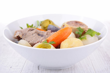 beef stew and vegetable