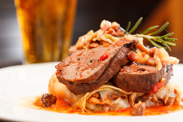 steak with potatoes