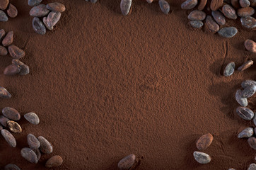 Kakaopulver und Kakaobohnen Hintergrund Textfreiraum - 58851214