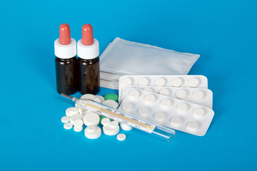 Mercury thermometer and set of medical preparations