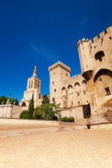 Fototapeta na wymiar Avignon old town central square