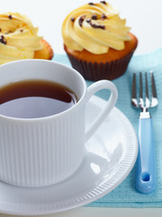 Breakfast with cupcakes c