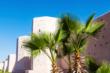 Fototapeta na wymiar Stadtmauer von Marrakesch