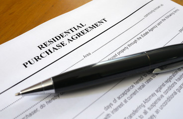 pen on offer to purchase document