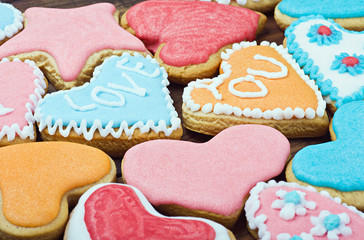 Valentine cookies with the words I love you