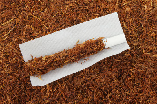 Rolling Tobacco