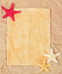 Fototapeta na wymiar The card decorated with starfishes