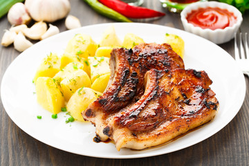 Fried pork loin with potato