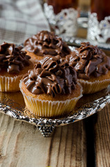 Cupcakes with chocolate cream