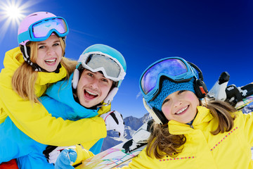 Ski, winter - young skiers enjoying ski holidays
