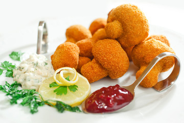 gebackene champignons