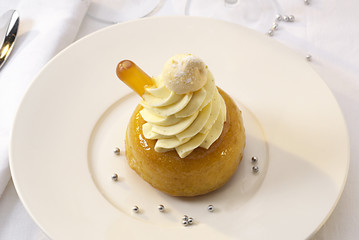 BABA AU RHUM CHANTILLY VANILLE