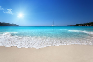 Fototapeta na wymiar Plaży Anse Lazio na wyspie Praslin, Seszele