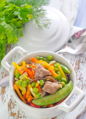 baked vegetables with meat
