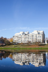 Fototapeta premium Apartment Houses by the Water in Warsaw