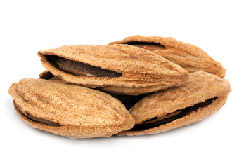 almond nuts