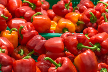 Red Capsicum In Vegetable Market Display
