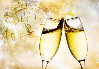 New Year's at midnight with champagne glasses © Melinda Nagy