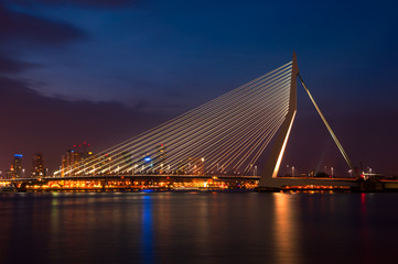 Fototapeta premium Modern Erasmus Bridge by Night with City Skyline