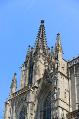 Fototapeta na wymiar Katedra w Barcelonie Wieża, Stare Miasto w Barcelonie