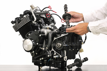 バイクエンジンの整備