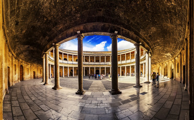 Courtyard in Palacio de Carlos V in La Alhambra, Granada, Spain. - obrazy, fototapety, plakaty