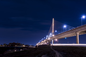 Fototapeta na wymiar Veterans Glass City Skyway Bridge