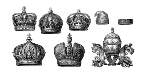 8 Various Crowns - Historic © Erica Guilane-Nachez