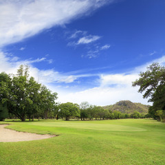 Fototapeta na wymiar Golf course