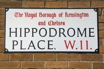 Fototapeta premium hippodrome place street sign a famous london address