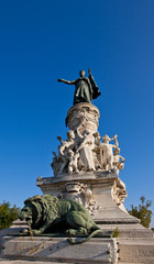Fototapeta na wymiar Pomnik Stulecia (1891). Awinion, Francja
