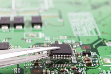 Mounting Microchip