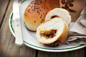 Bread rolls with pumpkin and cheese filling