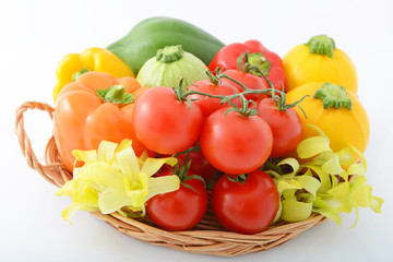 カラフルな野菜の盛り合わせ