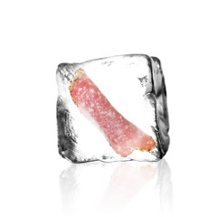 Salami im Eiswürfel