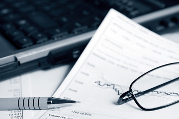 Financial graphs and charts analysis