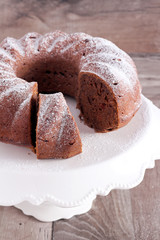 Chocolate and red wine ring cake
