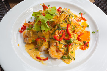 gastronomie thaïlandaise : crevettes sauce épicée