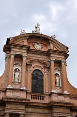 Fototapeta na wymiar Basilique à Reggio Emilia