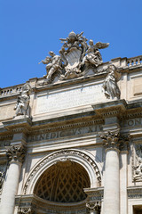 roma fontana di trevi