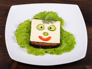 Fun food for kids - face on bread