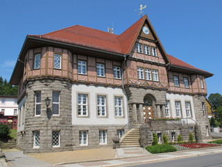 Fototapeta na wymiar Rathaus Schierke – Nationalpark Harz
