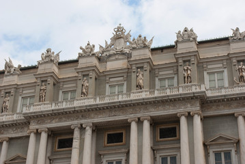 Fototapeta na wymiar Gebäudefassade in Genua