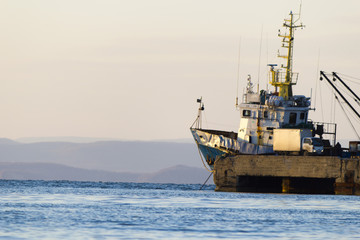 Fototapeta premium The ship at the mooring