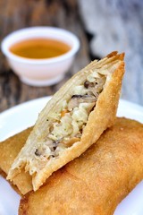 egg rolls with vegetables