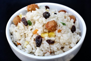Fried rice with soy protein